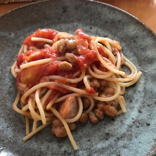 納豆とツナのトマトパスタ